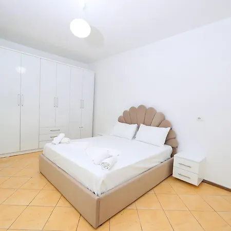 Lejlighed Dena Vlorë