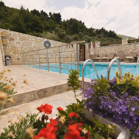 Dena Vlorë