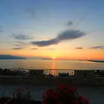 Dena Vlorë