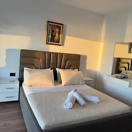 Dena Apartmán Vlorë