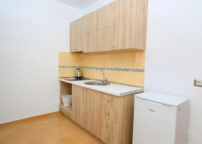 Dena Appartement